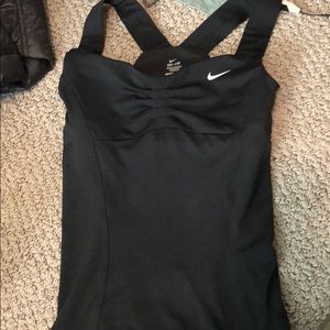 Nike dri-fit Sharapova tennis/workout top